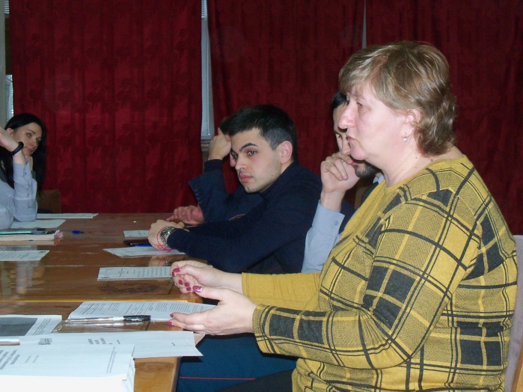 Громадськість провела діалог із Дніпропетровськими судами про покращення доступу до правосуддя людей з інвалідністю
